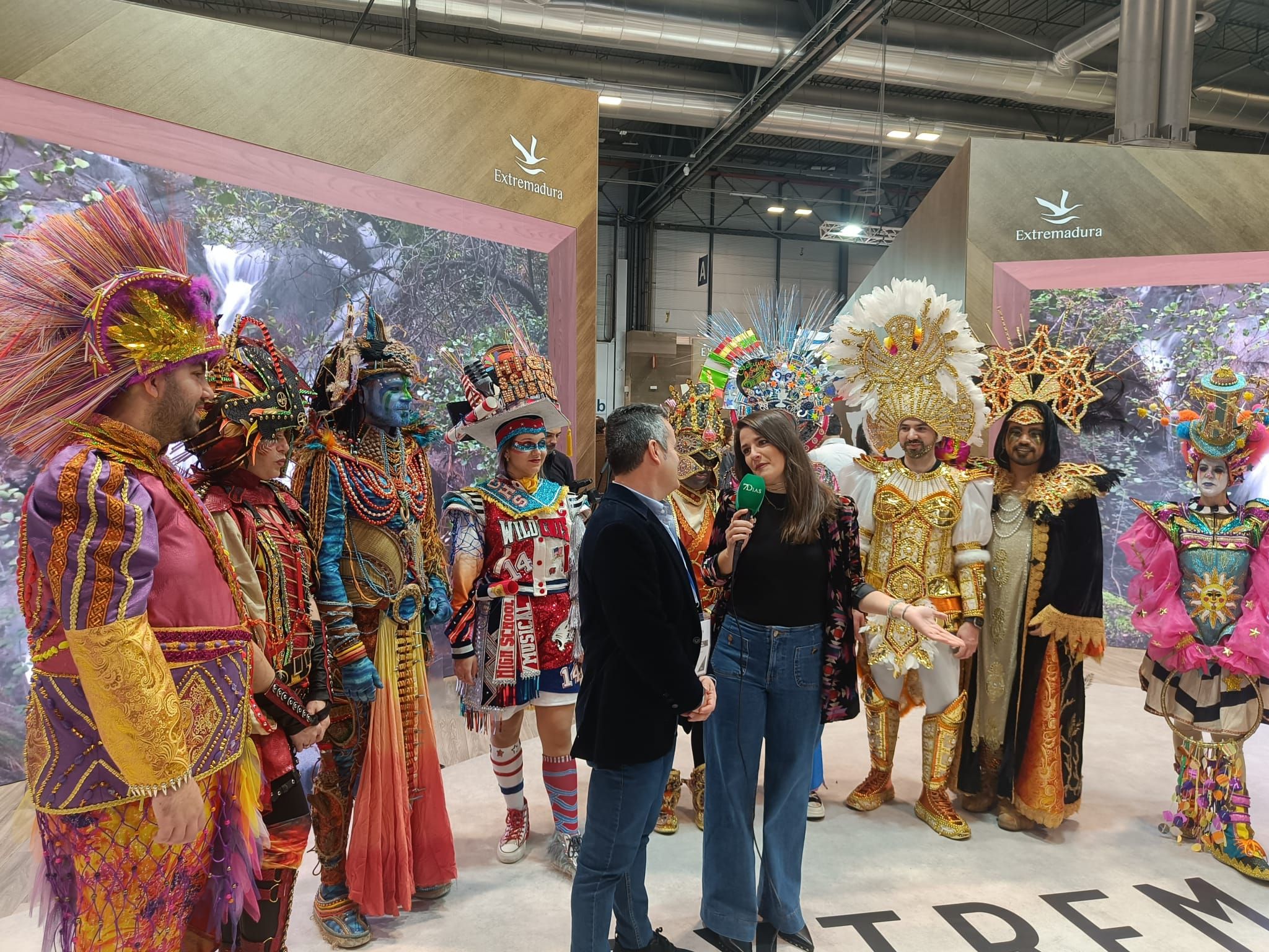 Fitur 2025