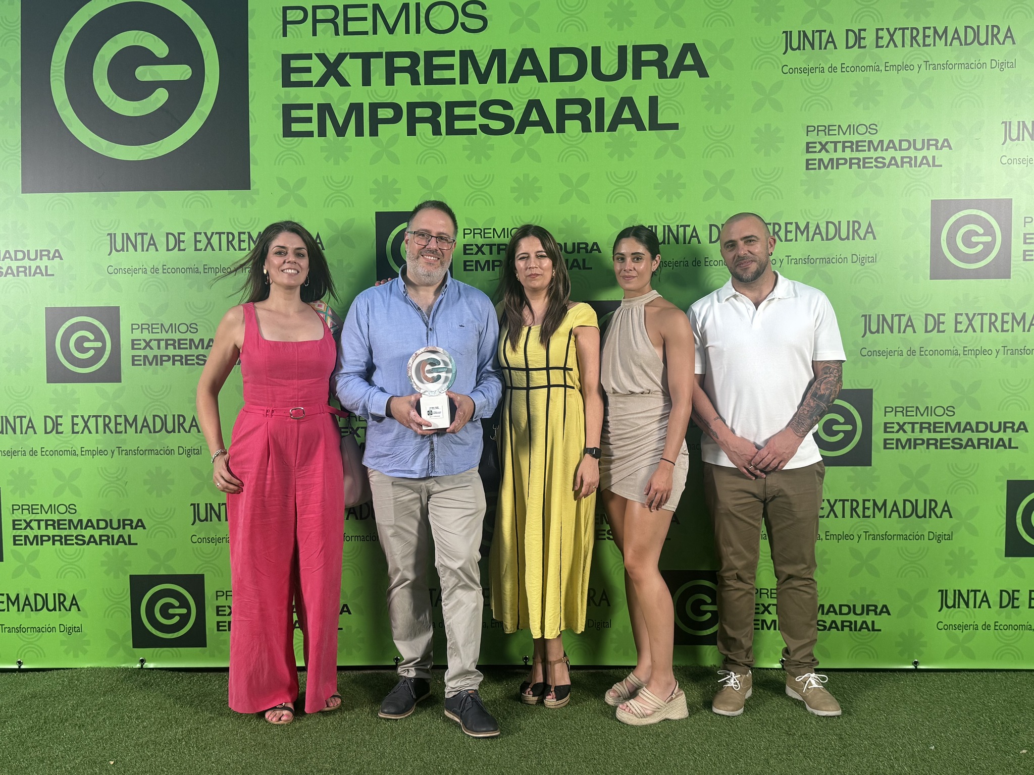 Equipo de Veyve en los premios de Extremadura Empresarial 2025